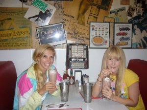 19152_238642546021_5727042_n