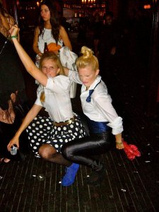 393350_10150439498381022_845398784_n